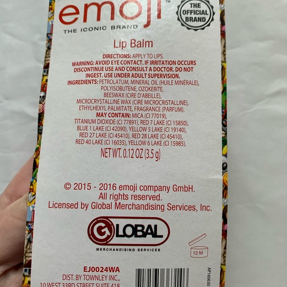 NWT Lip Balm Emoji Strawberry Flavor - Picture 4 of 4